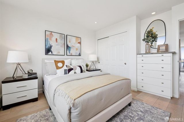 1000 North Point Street 1606, San Francisco, CA 94109