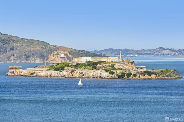 1000 North Point Street 1606, San Francisco, CA 94109