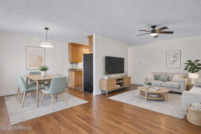 26 Windsor Terrace E, Freehold, NJ 07728
