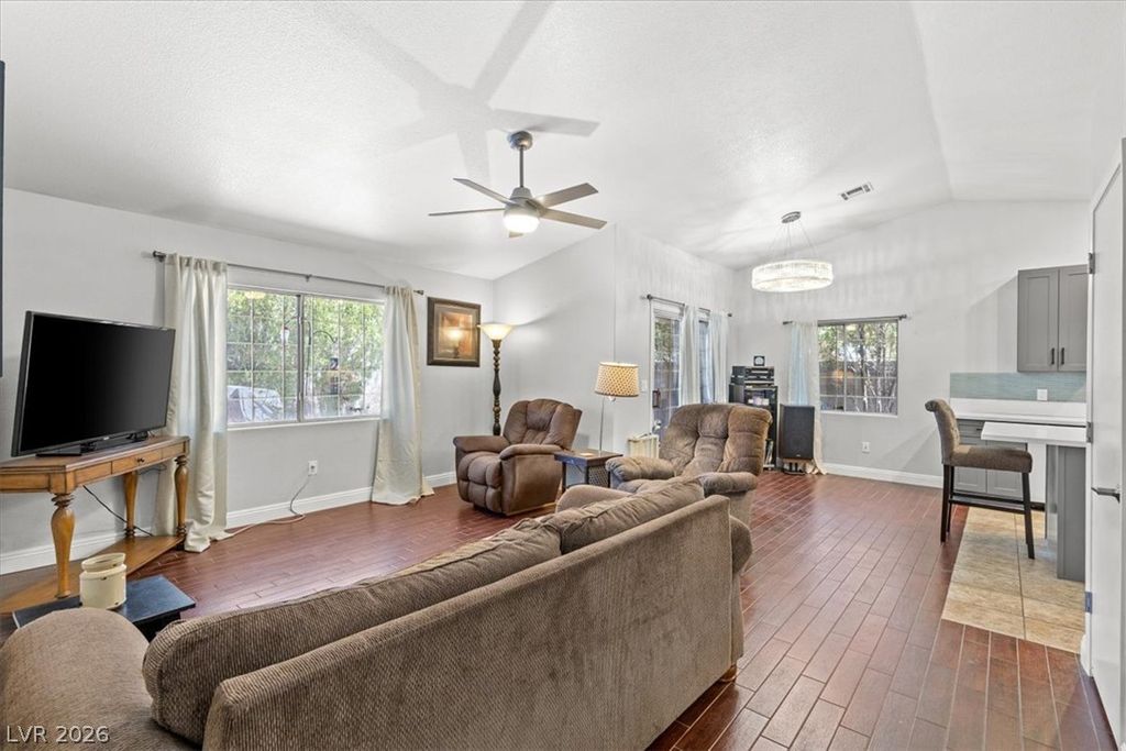 1228 Autumn Ridge Circle, North Las Vegas, NV 89031 — photo 3