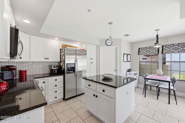 4582 CORRIENTES Circle S, Jacksonville, FL 32217