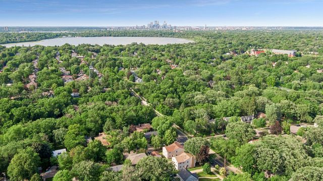 5300 Penn Avenue S, Minneapolis, MN 55419