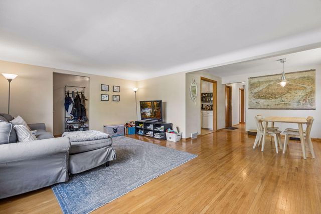 5300 Penn Avenue S, Minneapolis, MN 55419