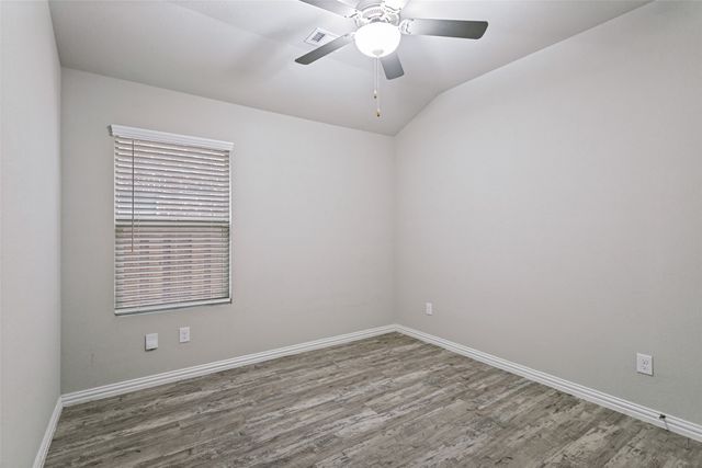 5508 Baker Creek Road, Fort Worth, TX 76126