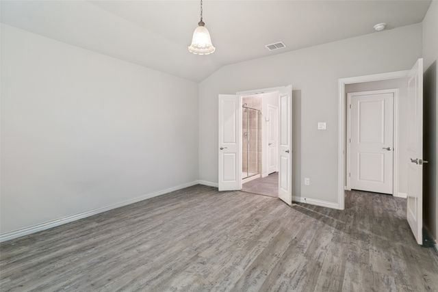 5508 Baker Creek Road, Fort Worth, TX 76126