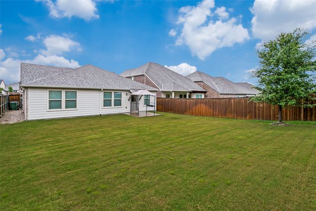 5508 Baker Creek Road, Fort Worth, TX 76126