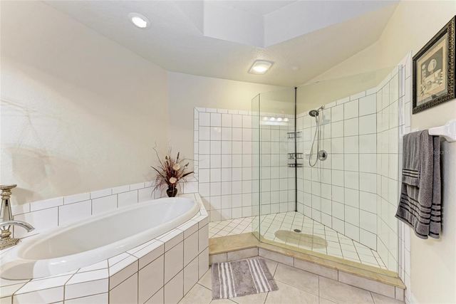 96 VIVANTE BOULEVARD 210, Punta Gorda, FL 33950