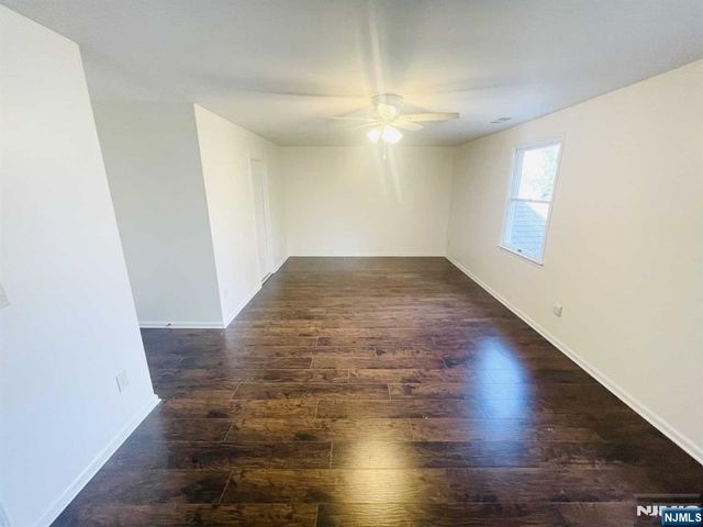 50 Beverly Court, Fair Lawn, NJ 07410