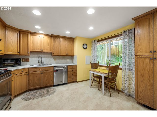 1516 Se 389TH Ave, Washougal, WA 98671