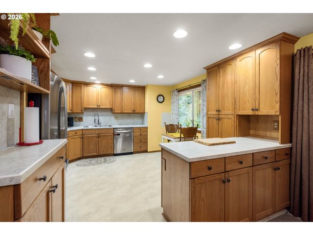 1516 Se 389TH Ave, Washougal, WA 98671