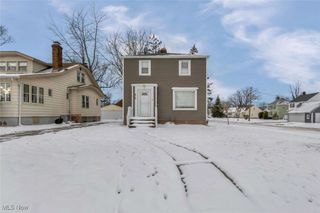 610 E 266th Street, Euclid, OH 44132