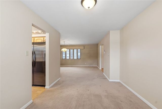 361 Cardigan Road, Centerville, OH 45459