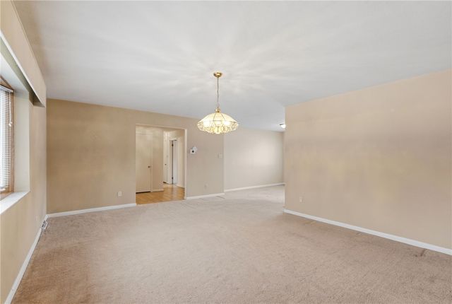 361 Cardigan Road, Centerville, OH 45459