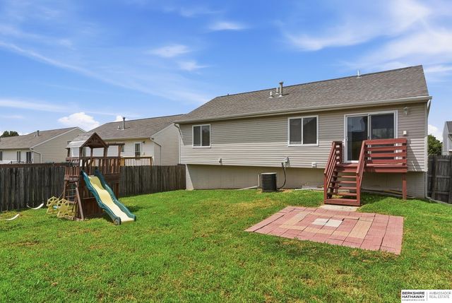 19373 U Street, Omaha, NE 68135