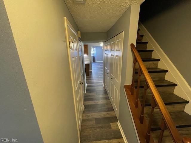 892 Garrow RD, Newport News, VA 23608