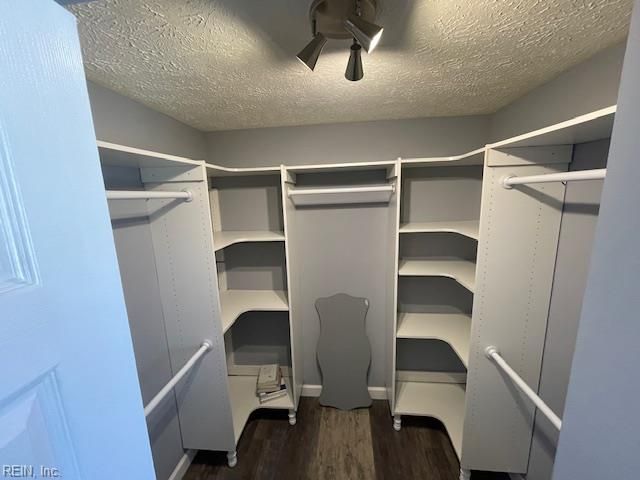 892 Garrow RD, Newport News, VA 23608