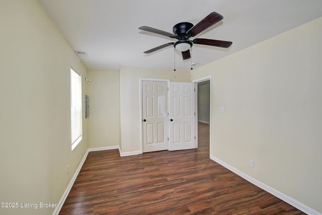 4202 Fordson Way, Louisville, KY 40211