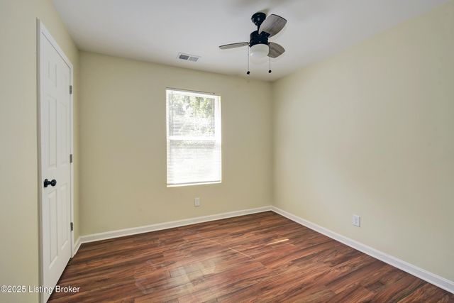 4202 Fordson Way, Louisville, KY 40211