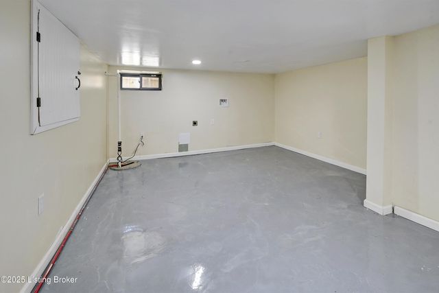 4202 Fordson Way, Louisville, KY 40211