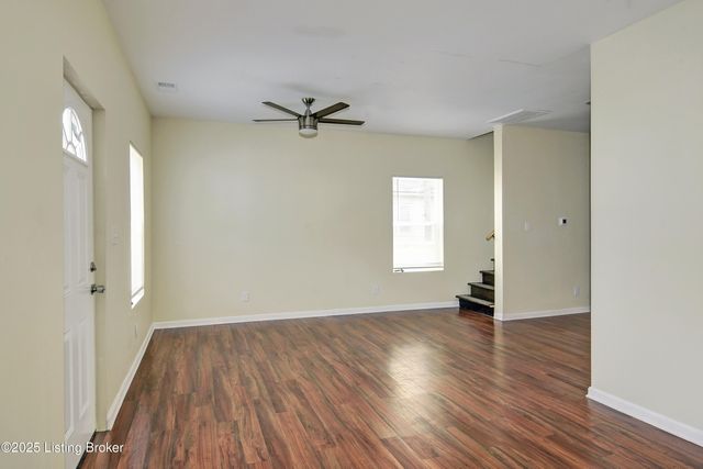 4202 Fordson Way, Louisville, KY 40211