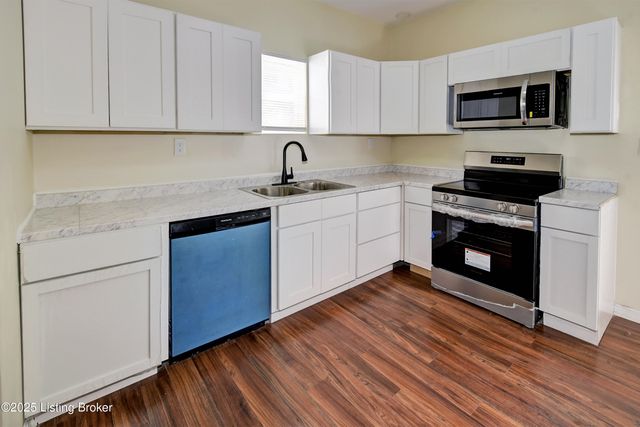 4202 Fordson Way, Louisville, KY 40211