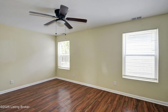 4202 Fordson Way, Louisville, KY 40211