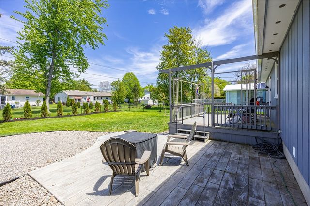 82 Doerun Drive, Greece, NY 14626