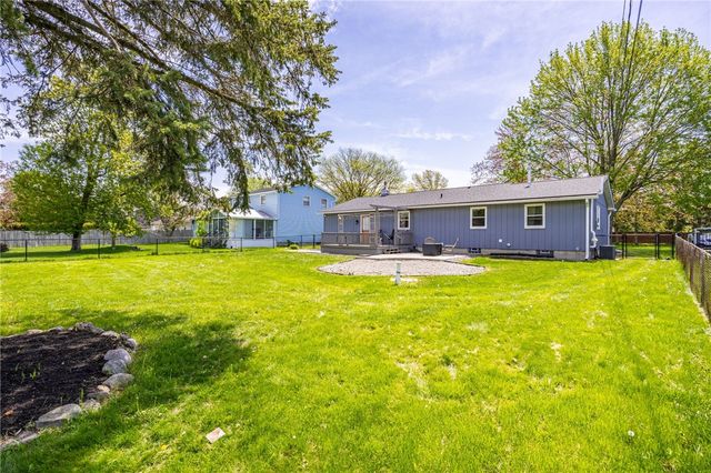 82 Doerun Drive, Greece, NY 14626