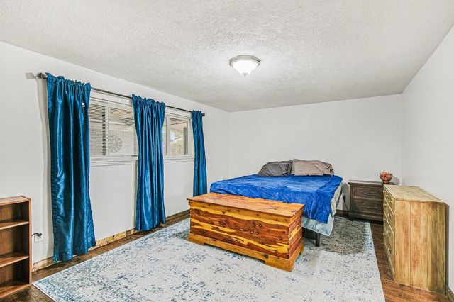 2421 Parkwood Drive, Grand Prairie, TX 75050