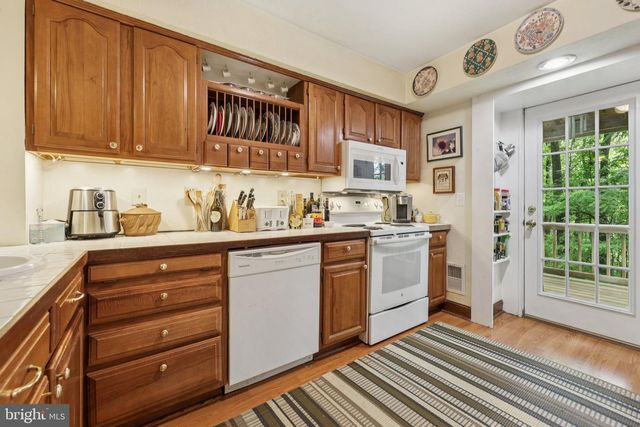 28 CLIFF ROAD, Front Royal, VA 22630