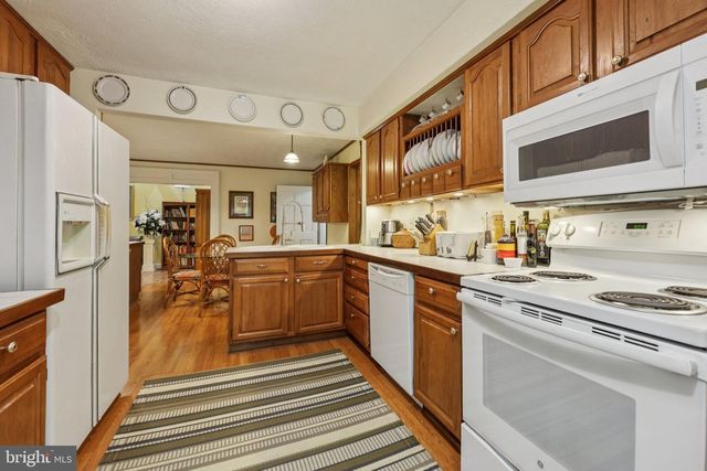 28 CLIFF ROAD, Front Royal, VA 22630