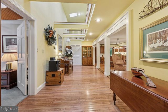 28 CLIFF ROAD, Front Royal, VA 22630