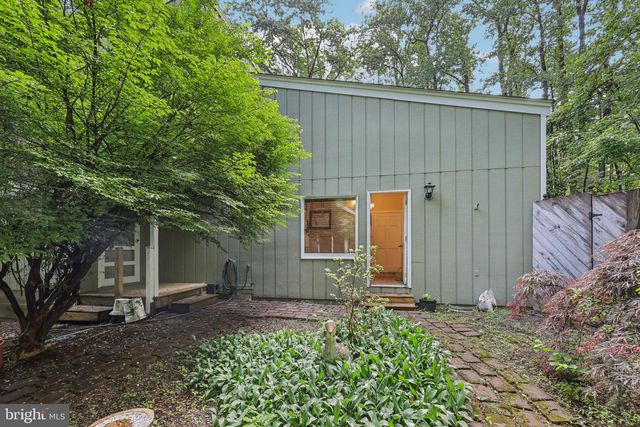 28 CLIFF ROAD, Front Royal, VA 22630