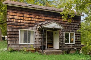 72 Farnham Street, Cazenovia, NY 13035