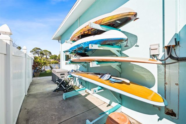 1567 DELAWARE AVENUE NE, St Petersburg, FL 33703