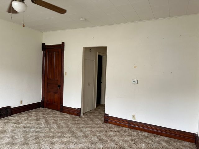 408 N West Avenue, Freeport, IL 61032