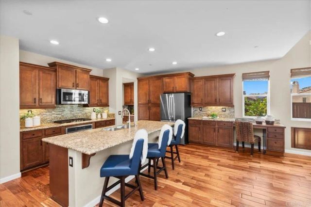 1102 Vega Way, San Marcos, CA 92078