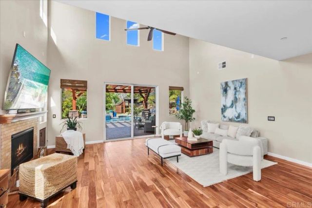 1102 Vega Way, San Marcos, CA 92078