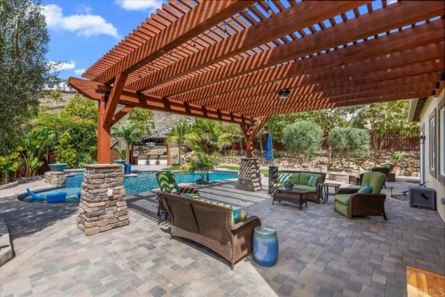 1102 Vega Way, San Marcos, CA 92078