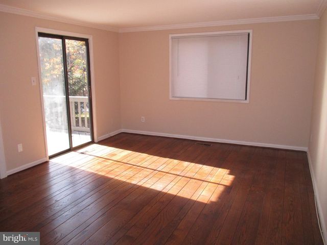 19601 SPARR SPRING RD, Gaithersburg, MD 20886