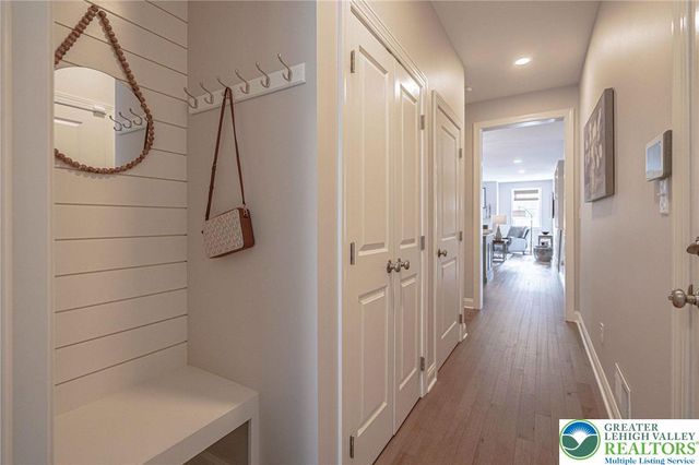 4475 Stonebridge Drive, Upper Saucon Twp, PA 18015