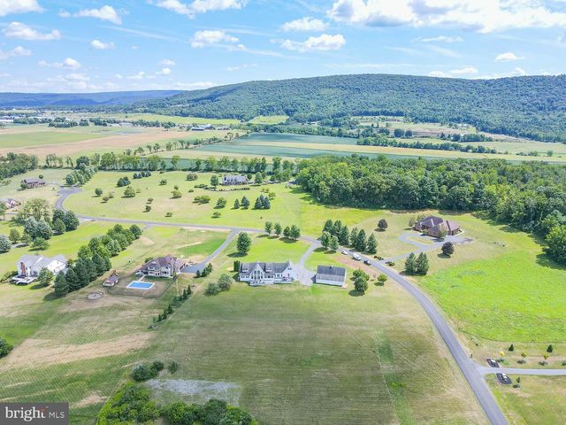 171 HIDDEN LAKE DR, Centre Hall, PA 16828