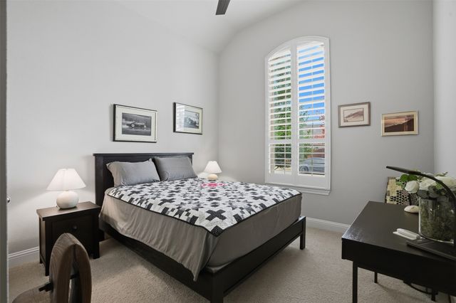 4109 Hawthorn Drive, Aubrey, TX 76227