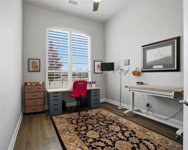 4109 Hawthorn Drive, Aubrey, TX 76227