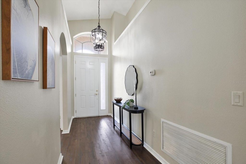 Image 6 of property listing at 18019 JAVA ISLE DRIVE, Tampa, FL 33647