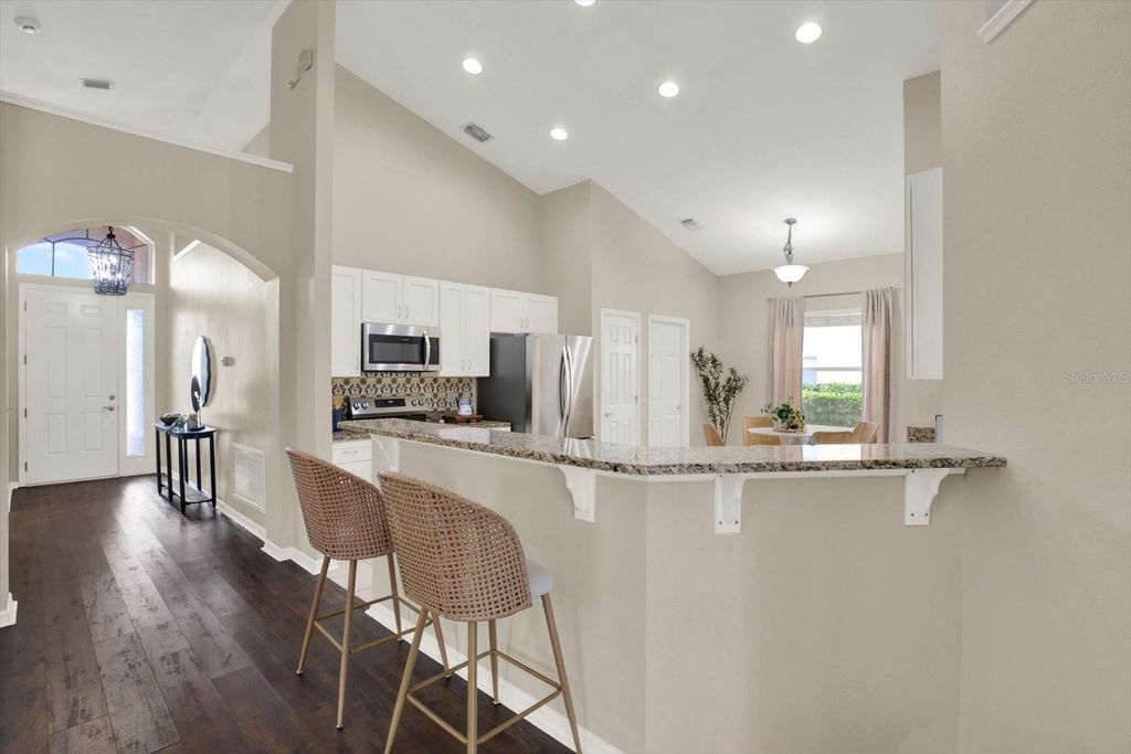 Image 8 of property listing at 18019 JAVA ISLE DRIVE, Tampa, FL 33647