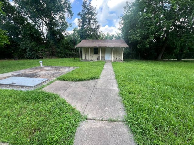 720 E Marshall Avenue, Cooper, TX 75432
