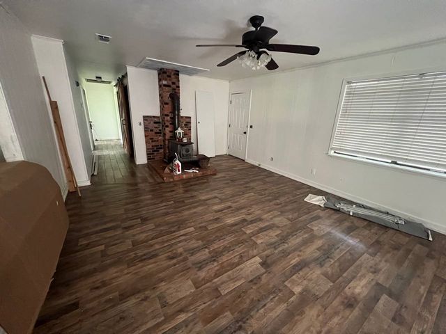 720 E Marshall Avenue, Cooper, TX 75432