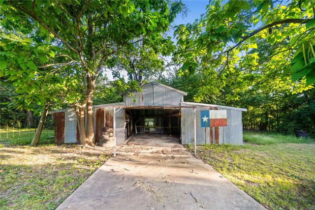 720 E Marshall Avenue, Cooper, TX 75432