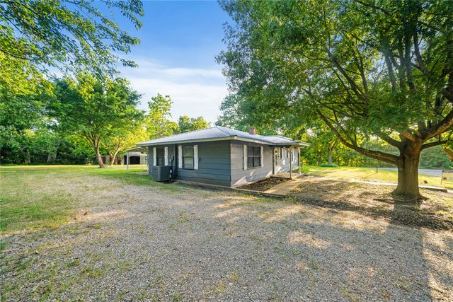 720 E Marshall Avenue, Cooper, TX 75432